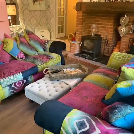 Piglet Cottage Pebworth Luaran gambar